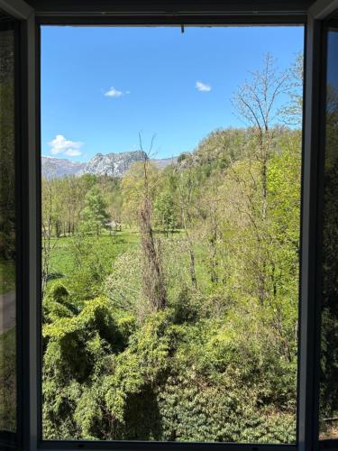 Skats, Le Balcon des Vallées - Cure, Vue et tranquillité (Le Balcon des Vallees - Cure, Vue et tranquillite) in Ussat