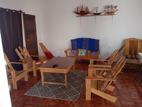 Bello chalet Monterrico in El Cebollito