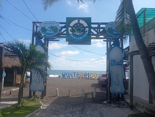 Bello chalet Monterrico in El Cebollito