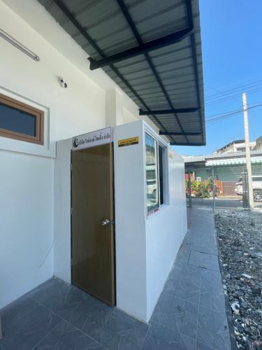MinimalYala in Yala