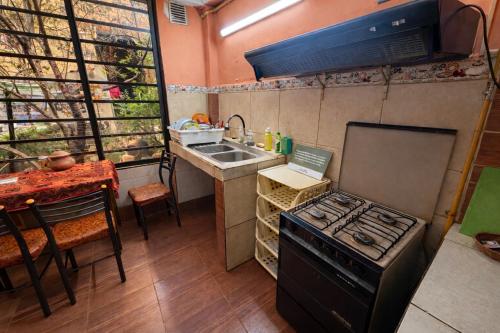 keuken, Casa de Huéspedes "La Casa Bonita" (Casa de Huespedes "La Casa Bonita") in La Paz