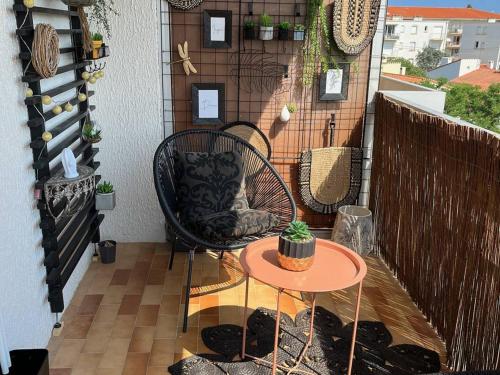 Canet Plage : Studio cosy avec terrasse et wifi, idéal pour 2 - FR-1-696-90
