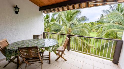 F3 Terrasse & Piscine avec Accès Mer - hébergement à Tahiti