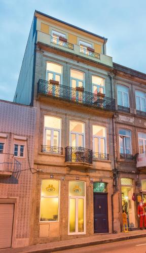  Centenary Fontainhas Apartments in Porto