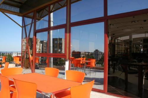 阿巴利薩酒店 (Ambaritsa Hotel) in 上奧里亞霍維察