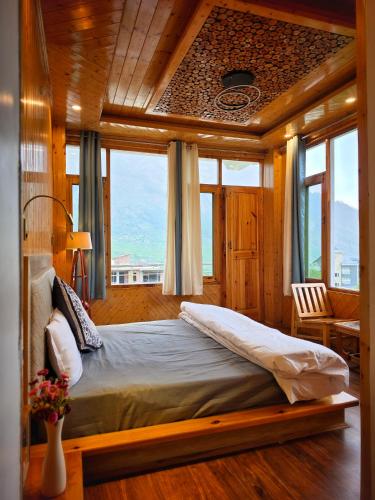Hi Strangers Stay Manali – khách sạn tại Haripur