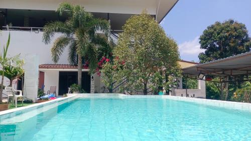 449 Airport Phuket - Phuket