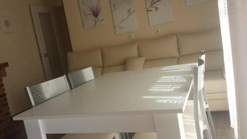  Tres Cruces Apartment in Las Navas del Marqués