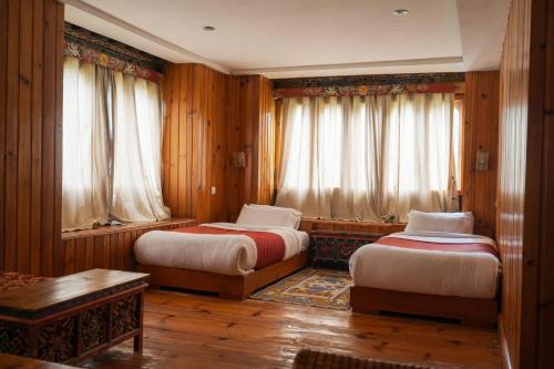 Samyae Resort in Jakar