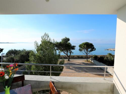 Studio with Sea View image 10