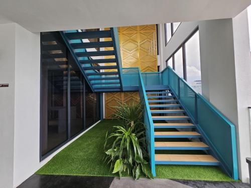 The Luxury Majestic Suites By The CasaStay - image 2