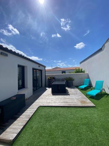 Dārzs, Maison avec jardin, calme proche La Rochelle île de ré (Maison avec jardin, calme proche La Rochelle ile de re) in Saint-Xandre