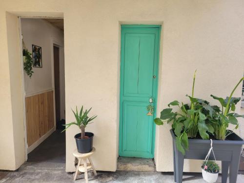 34m2 cosy proche métro (34m2 cosy proche metro) in Ivry-sur-Seine