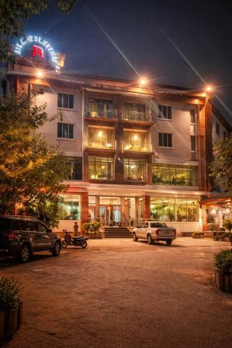 外観, Prime Location Hotel Near Bridge Residency,314 in ムザファラバード