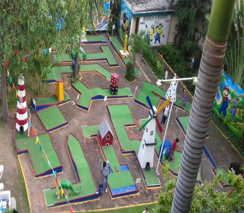 Sands Acapulco Hotel & Bungalows – Acapulco, MS