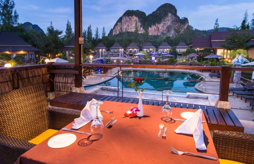Poonsiri Resort Aonang-SHA Extra Plus - 레스토랑