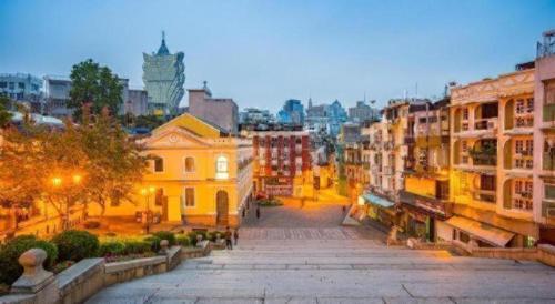 Holiday Hotel, Macau