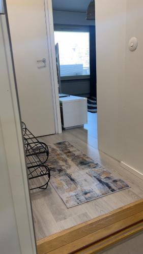 Helmi Haven Modern Studio Myyrmäki 15 min to Airport (Helmi Haven Modern Studio Myyrmaki 15 min to Airport) in Вантаа