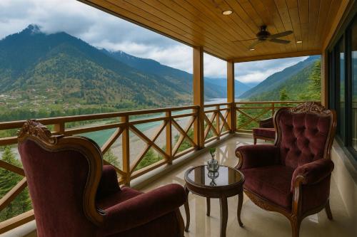 Snow Clad Riverview Hotel & Resort - Top rated & most awarded property in Manali photo 3