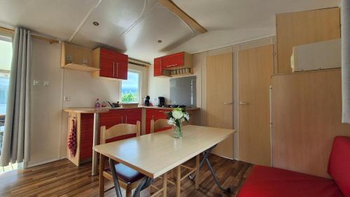 MOBILE-HOME AC CLIM prox Europapark et Rulantica in Friesenheim