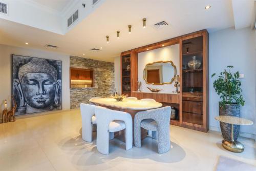 Elite LUX Holiday Homes - Ultra Modern 2BR Balcony Marina & Park Views - image 12