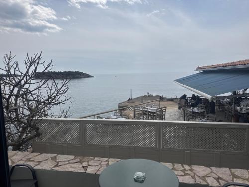 Gorgones, sea-front, great view 2