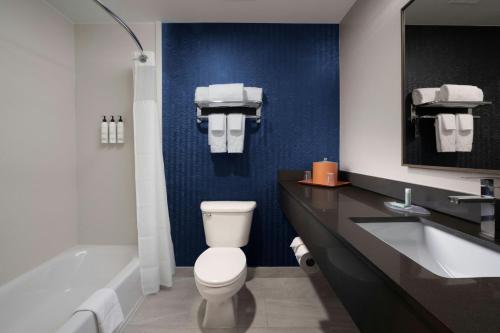 Fairfield Inn & Suites Dallas Park Central in Dallas, USA