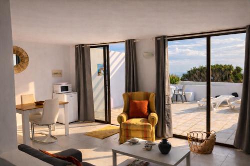 finca del sol lanzarote - sea view studio in Guime