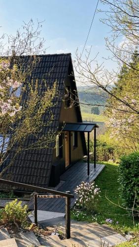 Designer chalet with gorgeous Eifel panorama in Kerschenbach