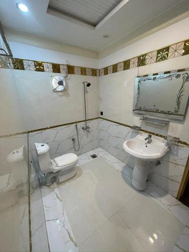 Royal swiss Hotel Khanpur - main image