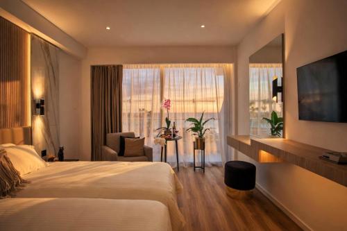 Cavo Maris Beach Hotel - image 10