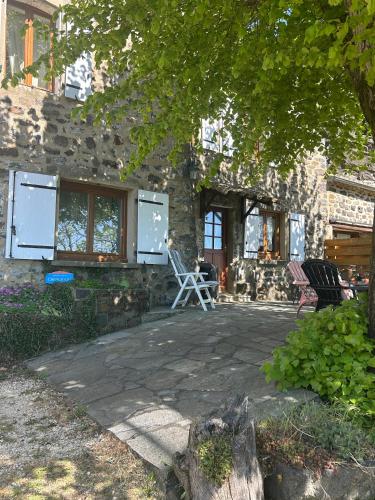 Gite La Ferme de Mon Grand-Père (Gite La Ferme de Mon Grand-Pere) in Villeneuve-de-Berg