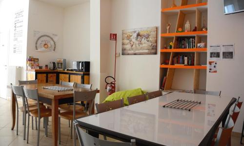 Sala de estar/TV partilhada, The Rock Hostel in Matera