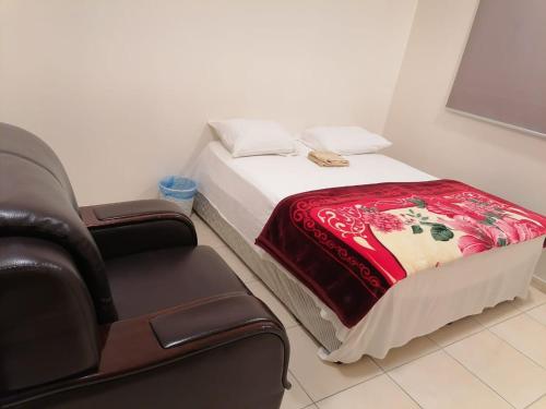 Q Economy Hotel 100 in ดัมมัม