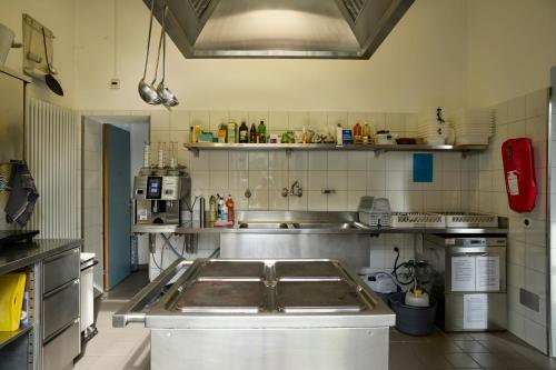 Wild Valley Hostel - Villa Edera in Locarno