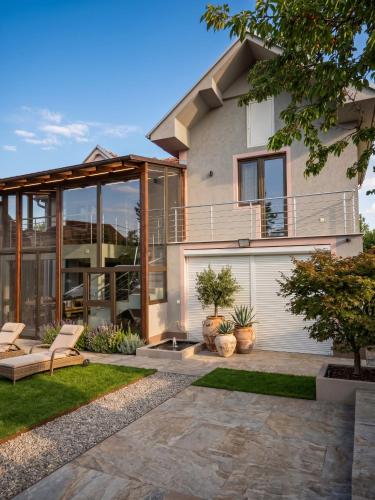 Oaza Mira – khách sạn tại Deveti Maj