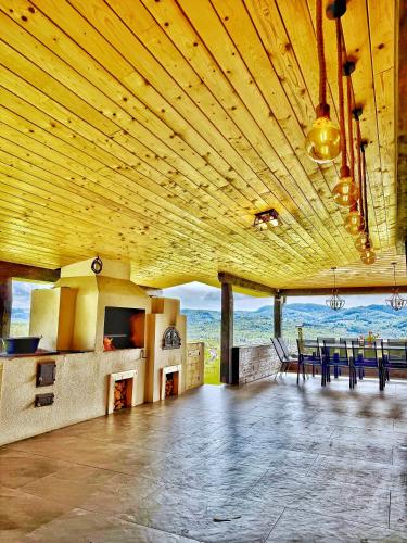 Cabana din Deal Rona in Rona De Jos