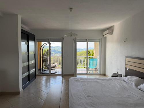 Villa Rest Ilijas 4 bedrooms in Podlugovi