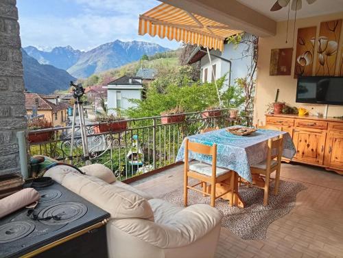  Elegant Apartment near Villa-nabian with Shared Pool in Challand Saint Victor