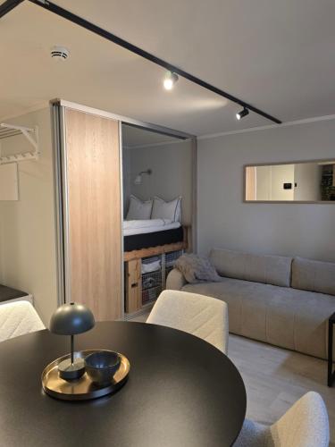 28 sqm studio apartment in the heart of Leirvik in Лаєрвік