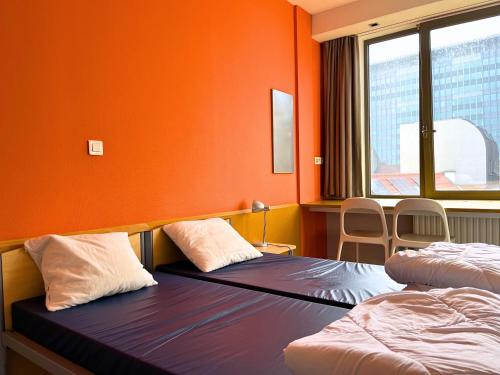 Youth Hostel van Gogh - image 10