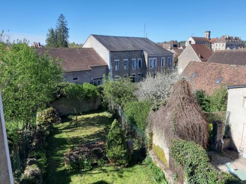 Вид, Maison Corbigny in Корбіні