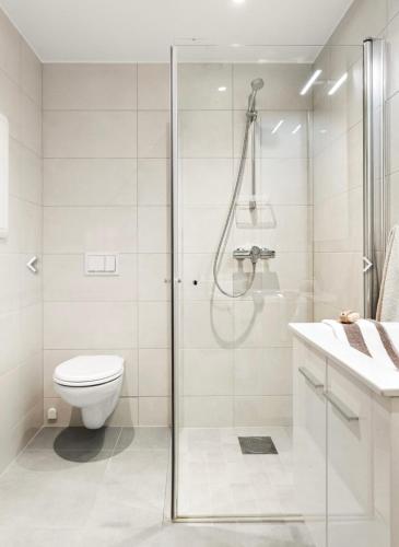 Bright & Spacious 3 Bedroom Apartment in Fyllingsdalen Vestlundveien 24 F West Bergen - image 2