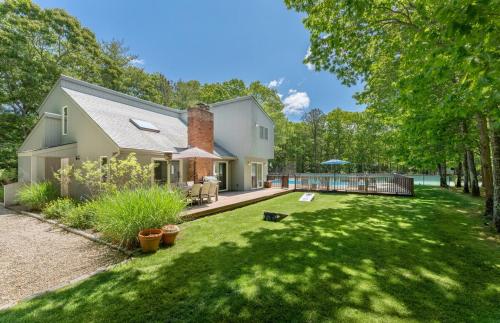 Hamptons Retreat in Quogue with Pool & Tennis - 90min from NYC in Quogue