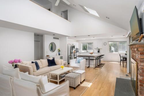 Hamptons Retreat in Quogue with Pool & Tennis - 90min from NYC in Quogue