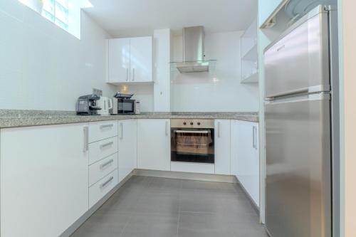 Apartamentos Globus by Be Alicante - image 3