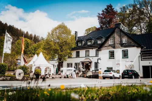 . Landhotel Herscheider Mühle