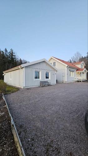 . Lillstugan i Rasbo