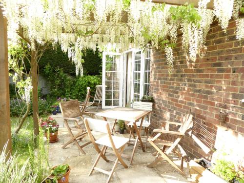 Wisteria House - Whitstable