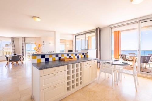 Magnifique appartement en front de mer - image 4